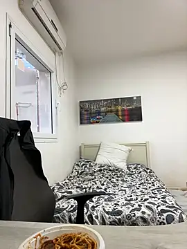 Snapshot of luffykingofpirets chatting on January 8, 2025, 2:46 pm luffykingofpirets online show from January 8, 2025, 2:46 pm