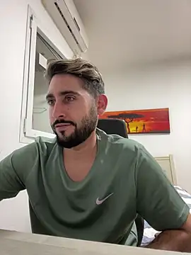 Snapshot of luffykingofpirets chatting on November 16, 2025, 7:52 pm luffykingofpirets online show from November 16, 2025, 7:52 pm