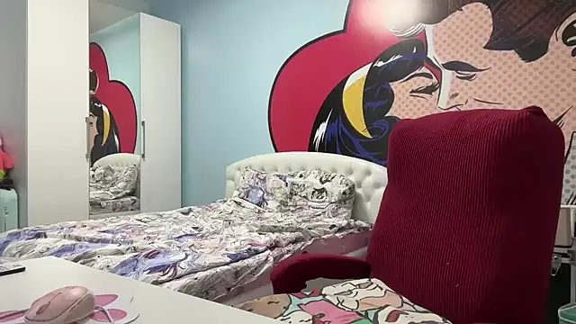 yunasuka online show from February 14, 2025, 3:00 am