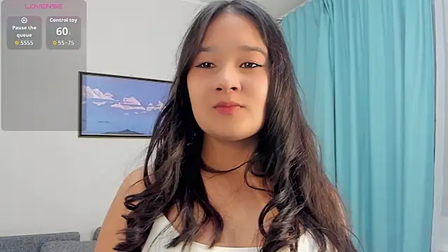 Maekko online show from September 21, 2025, 6:31 pm