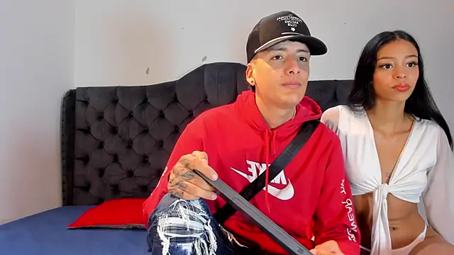 Snapshot of two_milkyway chatting on November 29, 2025, 12:41 pm two milkyway online show from November 29, 2025, 12:41 pm