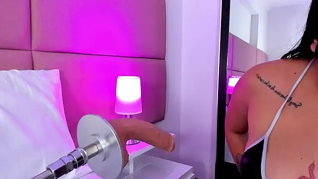 SammyMorales online show from November 15, 2025, 12:34 pm