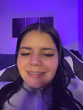 pretty angela1 online show from November 8, 2025, 2:45 am