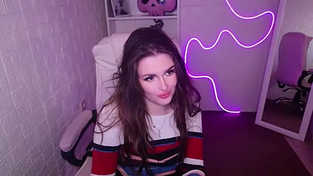 StellaFrost online show from November 22, 2025, 3:33 pm