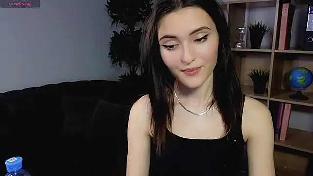 Snapshot of niki_cutes chatting on January 25, 2025, 7:17 am niki cutes online show from January 25, 2025, 7:17 am
