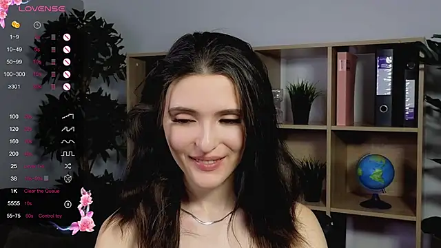 Snapshot of niki_cutes chatting on January 27, 2025, 11:00 am niki cutes online show from January 27, 2025, 11:00 am