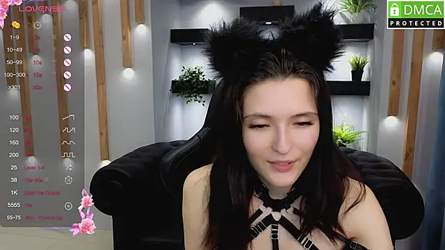 Snapshot of niki_cutes chatting on January 31, 2025, 4:14 am niki cutes online show from January 31, 2025, 4:14 am