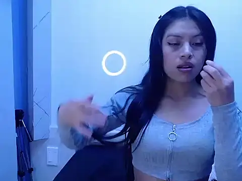 Snapshot of Chloe_Martini chatting on November 2, 2025, 3:20 am Chloe Martini online show from November 2, 2025, 3:20 am