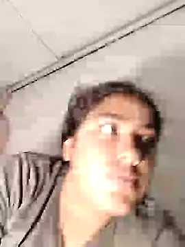 Snapshot of cleo_lincy13 chatting on December 27, 2024, 3:42 am cleo lincy13 online show from December 27, 2024, 3:42 am