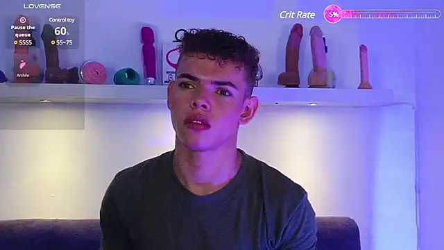 Snapshot of Nijinsky_LatinBoy chatting on February 13, 2025, 10:43 pm Nijinsky LatinBoy online show from February 13, 2025, 10:43 pm