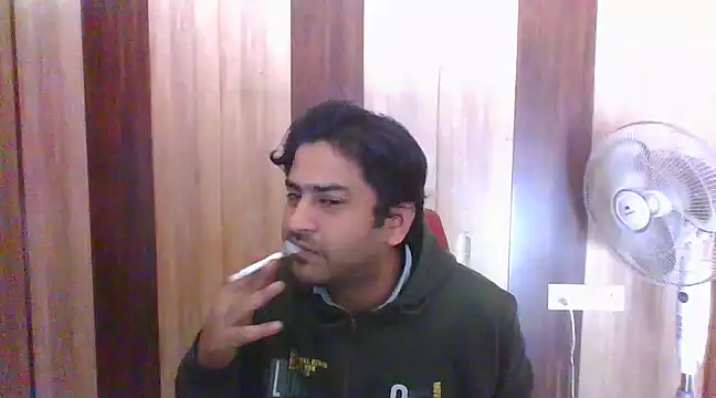 Snapshot of indihotguy chatting on February 11, 2025, 6:40 am indihotguy online show from February 11, 2025, 6:40 am