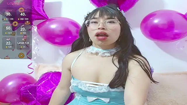 Snapshot of DearAbbiee chatting on February 10, 2025, 10:09 am DearAbbiee online show from February 10, 2025, 10:09 am