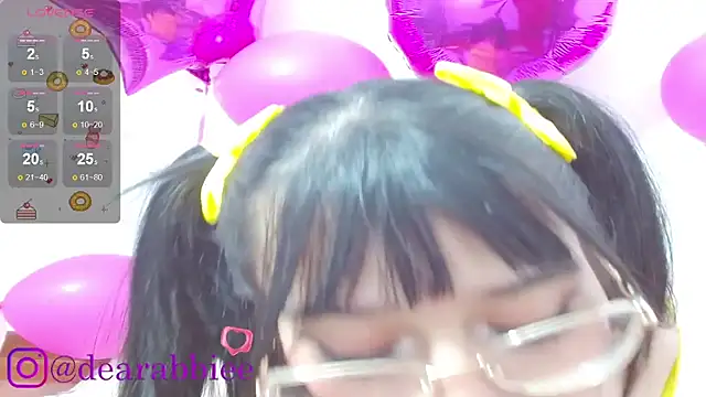 Snapshot of DearAbbiee chatting on February 20, 2025, 1:19 pm DearAbbiee online show from February 20, 2025, 1:19 pm