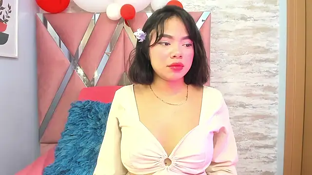 Snapshot of CATTLEYA_BIANCHI145 chatting on February 10, 2025, 1:46 am CATTLEYA BIANCHI145 online show from February 10, 2025, 1:46 am