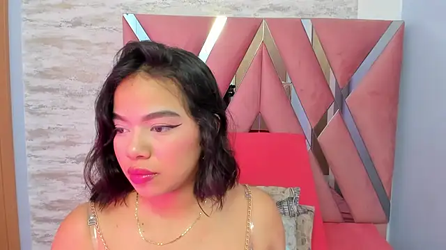 Snapshot of CATTLEYA_BIANCHI145 chatting on February 24, 2025, 1:24 am CATTLEYA BIANCHI145 online show from February 24, 2025, 1:24 am