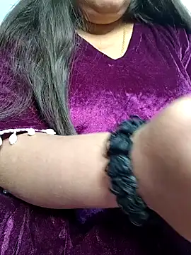 Snapshot of tanvihot2 chatting on November 29, 2025, 4:15 am tanvihot2 online show from November 29, 2025, 4:15 am