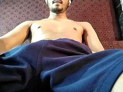 Ultimate cHappiE online show from November 30, 2025, 12:53 pm