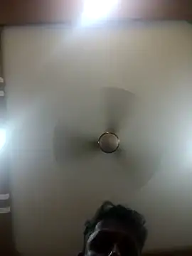 Snapshot of carria_homes chatting on December 28, 2024, 5:14 pm carria homes online show from December 28, 2024, 5:14 pm