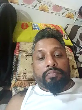 Snapshot of carria_homes chatting on February 5, 2025, 1:33 pm carria homes online show from February 5, 2025, 1:33 pm