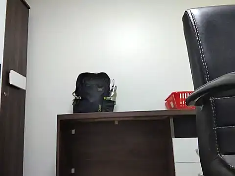 Snapshot of johnchannel6969 chatting on January 27, 2025, 5:58 pm johnchannel6969 online show from January 27, 2025, 5:58 pm