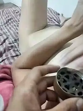 casalhot2533 online show from January 25, 2025, 2:58 am