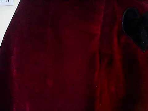 Snapshot of Naughty_Nayra chatting on September 19, 2025, 12:39 pm Naughty Nayra online show from September 19, 2025, 12:39 pm