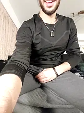 Snapshot of Levi_Latino chatting on November 29, 2025, 5:27 pm Levi Latino online show from November 29, 2025, 5:27 pm