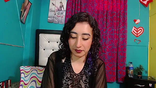 valerie mase online show from September 26, 2025, 6:56 pm