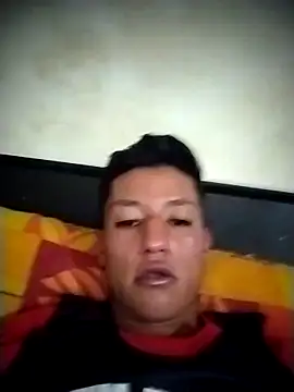 Snapshot of MartzJJ chatting on November 3, 2025, 5:31 am MartzJJ online show from November 3, 2025, 5:31 am