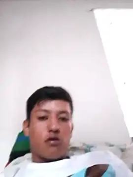 Snapshot of MartzJJ chatting on November 22, 2025, 10:31 pm MartzJJ online show from November 22, 2025, 10:31 pm