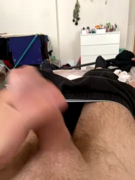 Snapshot of tomasek28 chatting on September 27, 2025, 12:54 pm tomasek28 online show from September 27, 2025, 12:54 pm