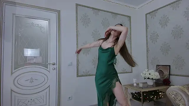 Snapshot of HelenBenit chatting on March 14, 2025, 2:31 am HelenBenit online show from March 14, 2025, 2:31 am