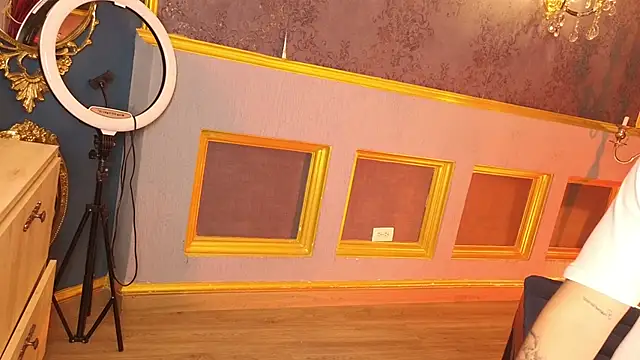 Snapshot of MarcoVitto chatting on November 1, 2025, 7:38 pm MarcoVitto online show from November 1, 2025, 7:38 pm