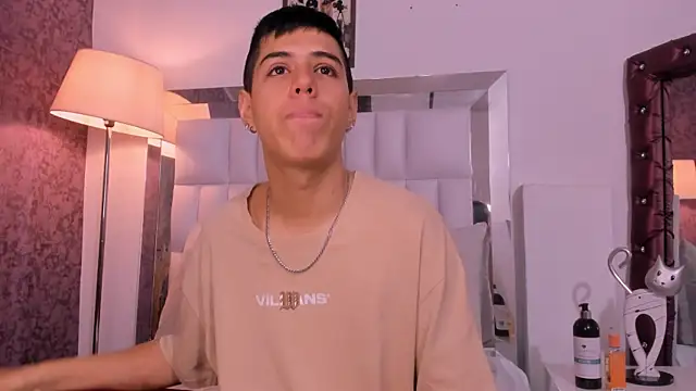 Angel Khouri online show from February 6, 2025, 8:13 pm