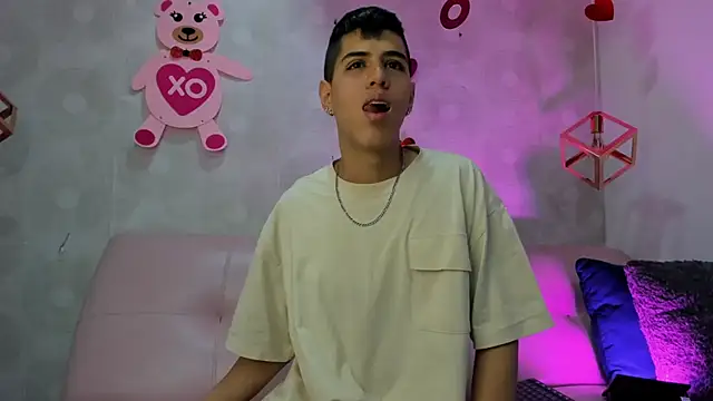 Angel Khouri online show from February 19, 2025, 3:17 am