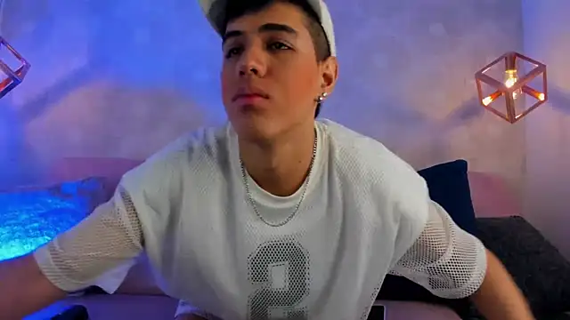 Angel Khouri online show from March 8, 2025, 3:06 am