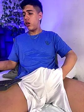 Angel Khouri online show from October 8, 2025, 3:37 am