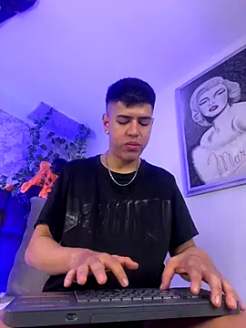 Angel Khouri online show from October 26, 2025, 1:11 am