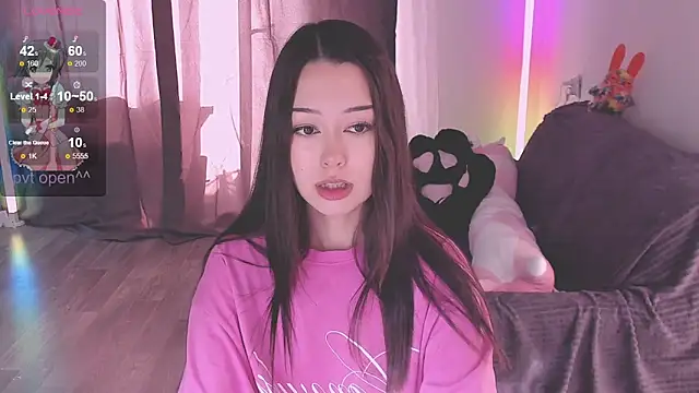 kittenrisha online show from October 5, 2025, 6:23 am