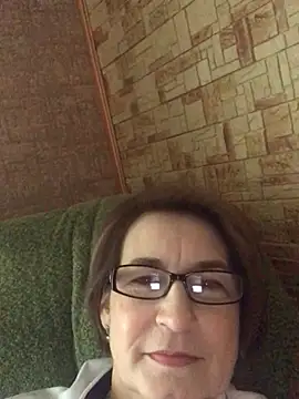 Snapshot of Prolisok473 chatting on February 12, 2025, 7:55 am Prolisok473 online show from February 12, 2025, 7:55 am