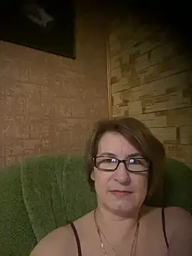 Snapshot of Prolisok473 chatting on February 23, 2025, 4:02 pm Prolisok473 online show from February 23, 2025, 4:02 pm