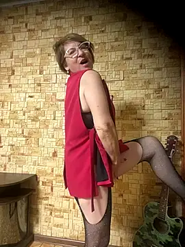 Snapshot of Prolisok473 chatting on October 3, 2025, 8:39 pm Prolisok473 online show from October 3, 2025, 8:39 pm