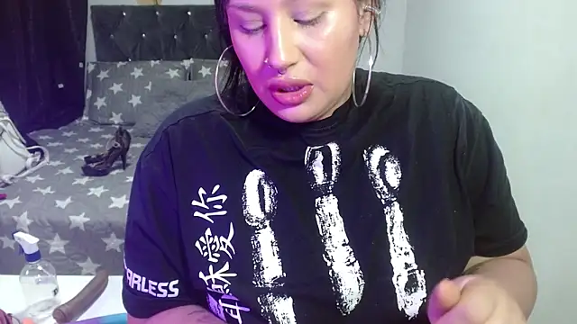 brittanysexhot online show from October 22, 2025, 7:46 pm