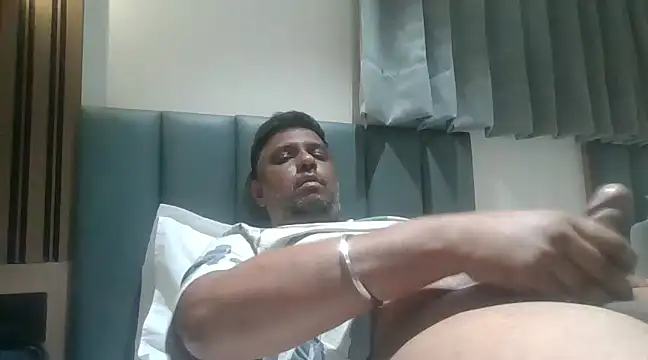 Snapshot of jemes21in chatting on January 23, 2025, 5:31 pm jemes21in online show from January 23, 2025, 5:31 pm