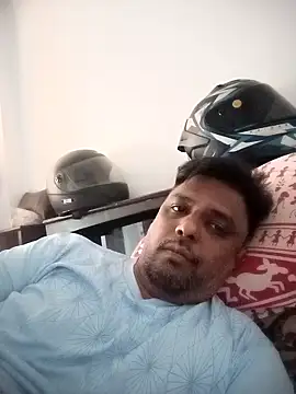 jemes21in online show from November 2, 2025, 9:44 am