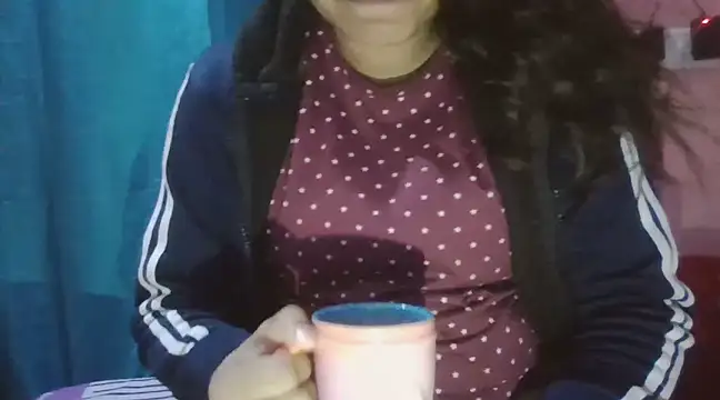 Snapshot of Hot-shanvi chatting on February 26, 2025, 11:48 pm Hot-shanvi online show from February 26, 2025, 11:48 pm