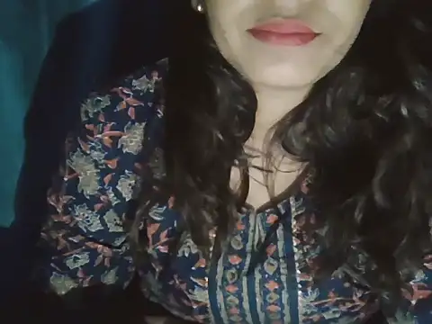 Snapshot of Hot-shanvi chatting on October 6, 2025, 5:32 pm Hot-shanvi online show from October 6, 2025, 5:32 pm