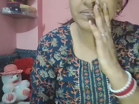 Snapshot of Hot-shanvi chatting on October 18, 2025, 1:41 am Hot-shanvi online show from October 18, 2025, 1:41 am