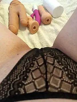 Snapshot of AnnalSV91 chatting on February 26, 2025, 3:41 pm AnnalSV91 online show from February 26, 2025, 3:41 pm