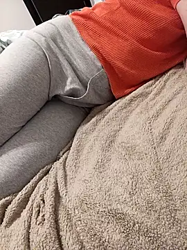 Snapshot of AnnalSV91 chatting on March 11, 2025, 1:16 am AnnalSV91 online show from March 11, 2025, 1:16 am